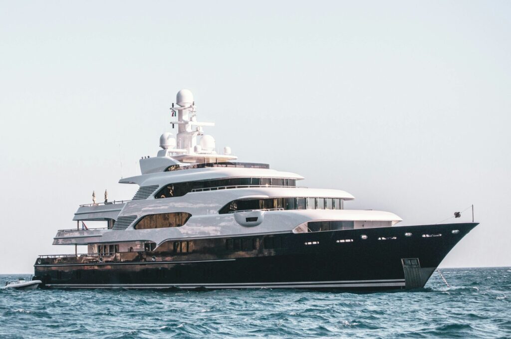 Private chef service on board a yacht charter off guanacaste, costa rica.